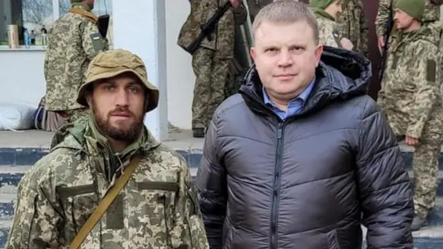 Ломаченко з мером Білгород-Дністровського в перші дні повномасштабного вторгнення