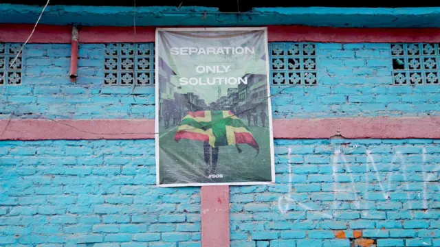 कुकीबहुल भागाचा स्वतंत्र प्रशासनासह केंद्रशासित प्रदेश असावा अशा मागण्या केल्या जात आहेत.