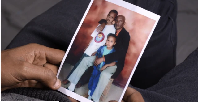 Mootii Darajjee abbaa isaa waliin