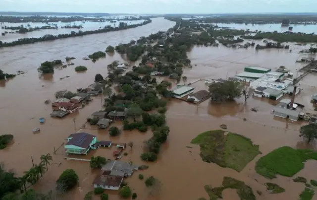 Imagem aéreajogo que da dinheiro realVenâncio Aires alagada