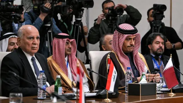 जॉर्डन में इराक़ और क़तर के विदेश मंत्री