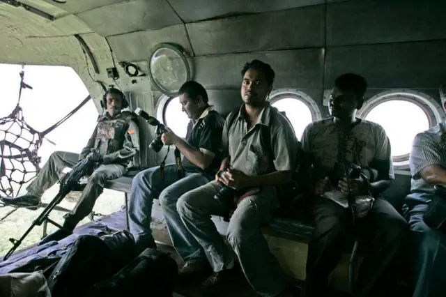 "මම සම්මාන විශ්වාස කරන කෙනෙක් නෙවෙයි. මම පින්තූර ගත්තේ වෘත්තියමය පරිමිතිය ඇතුළේ ඉඳගෙන. මම හරියට රස්සාව කරලා ගෙදර යන කෙනෙක්," 