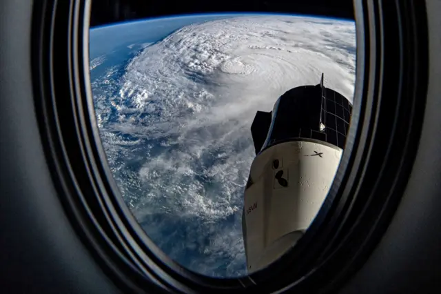 O furacão Milton capturadoinstagram betnacionaluma imagem impressionante tirada da espaçonave Dragon Endeavor, acoplada à Estação Espacial Internacional,instagram betnacional9instagram betnacionaloutubroinstagram betnacional2024