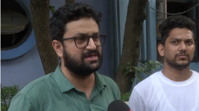 हसन मुश्ताक