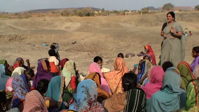 माण देशी महिला सहकारी बँक