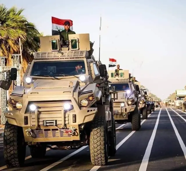 نیروهای حشد الشعبی در رژه هفتمین سالگرد تاسیس این نیروی شبیه نظامی تعدادی از امرپهای طوفان را به نمایش گذاشتند