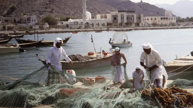 আবুধাবির উপকুল একসময় ছিল মৎস্যজীবীদের গ্রাম
