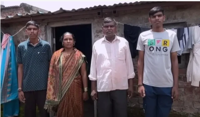 கைரேகை, கருவிழி ஒத்துப் போகுமா? 