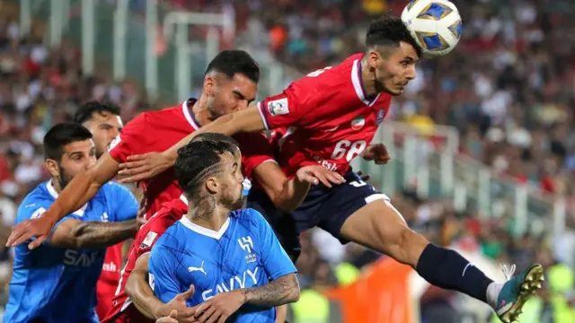 الهلال و نساجی