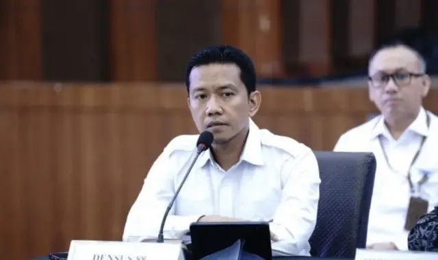 Juru Bicara Densus 88 Kombes Pol. Mayndra mengungkapkan bahwa pelaku diketahui terpapar konten kekerasan dan tergabung dalam komunitas daring bertema true crime community.