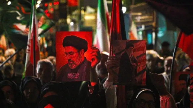 مسعود پزشکیان از زمان آغاز ریاست جمهوری‌اش، با بحران های بی سابقه‌ای در ایران رو به رو بوده که اوج آن حملات همزمان اسرائیل و آمریکا و کشته شدن علی خامنه‌ای بود