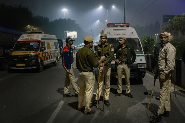 దిల్లీ పేలుడు, ఎర్ర కోట