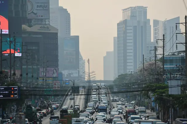 ภาพประกอบ ถ่ายฝุ่นพิษ วันที่ 9 มี.ค. โดย ไทยนิวส์พิกซ์ 