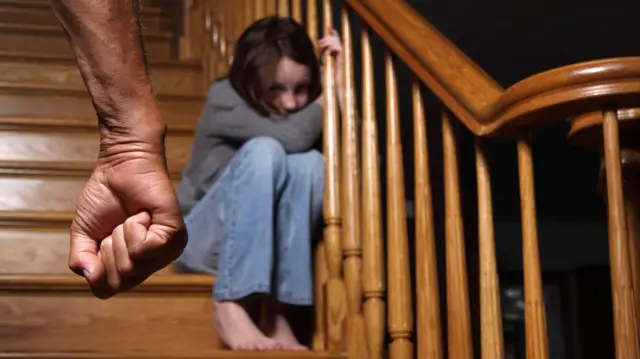 শিশুদের নিরাপত্তায় অভিভাবকদের দিক থেকে সচেতনতা এবং নজরদারি বাড়ানো প্রয়োজন।