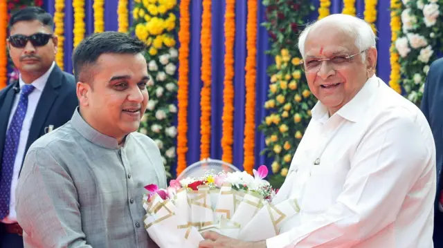 ગુજરાત, હર્ષ સંઘવી, ભૂપેન્દ્ર પટેલ, ગુજરાતનું રાજકારણ, બીબીસી ગુજરાતી