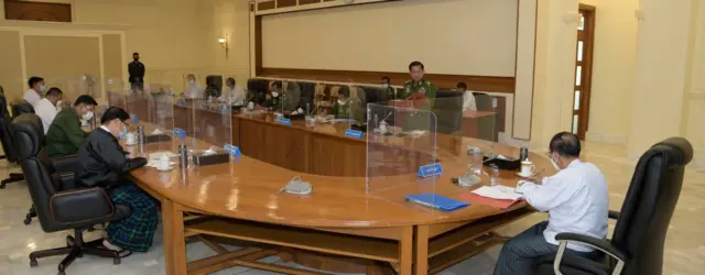 အမျိုးသားကာကွယ်ရေးနဲ့ လုံခြုံရေးကောင်စီအစည်းအဝေး