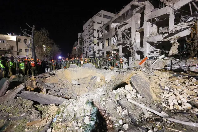 ইসরায়েলে হামলা করেছে ইরান , ১লা মার্চ ২০২৬ এর ছবি