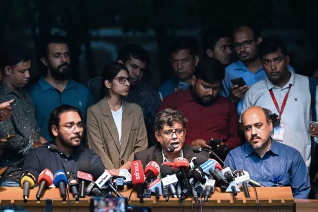 প্রধান উপদেষ্টার প্রেস সচিবের ব্রিফিং