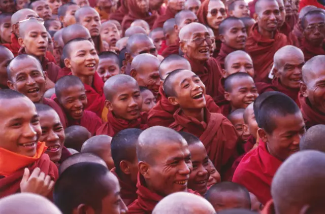 သင်္ဂါယနာ ထပ်တင်ရေး မတင်ရေးက သံဃာတွေအပေါ်မှာ မူတည်