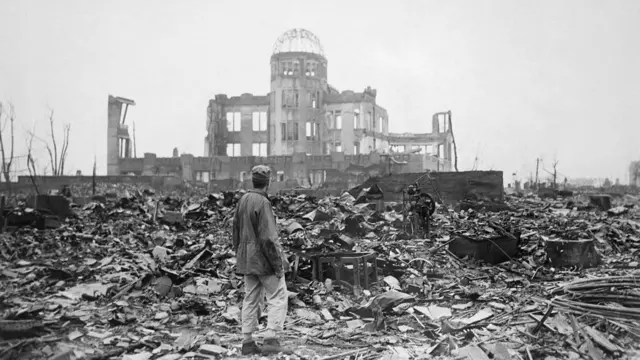 तबाह हुई इमारत