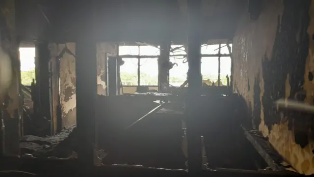 One of di offices for Supreme Court wey burn