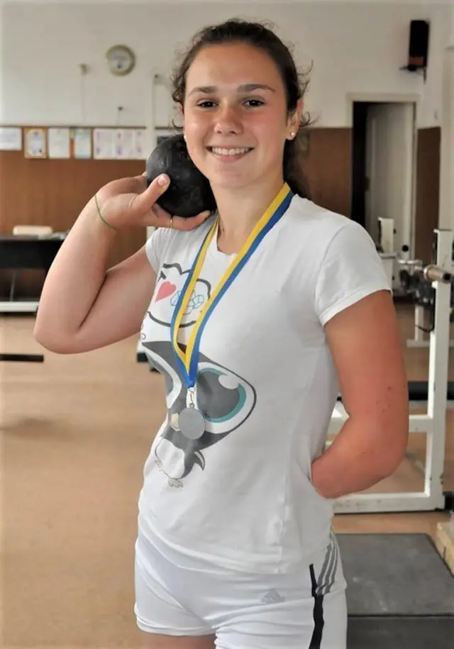 Maria a commencé l'athlétisme alors qu'elle n'avait que huit ans.