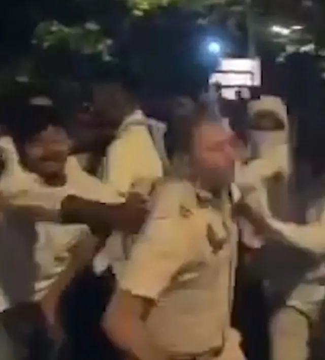 दिल्ली पुलिसकर्मी