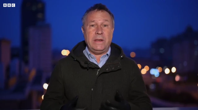 बीबीसीचे चीन प्रतिनिधी स्टीफन मॅकडोनेल