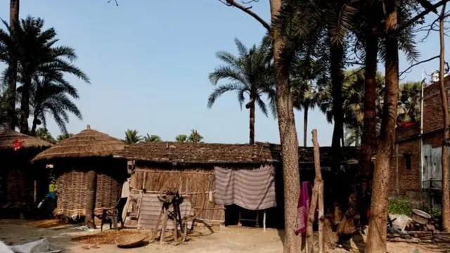 आरोपी पवनचं घर