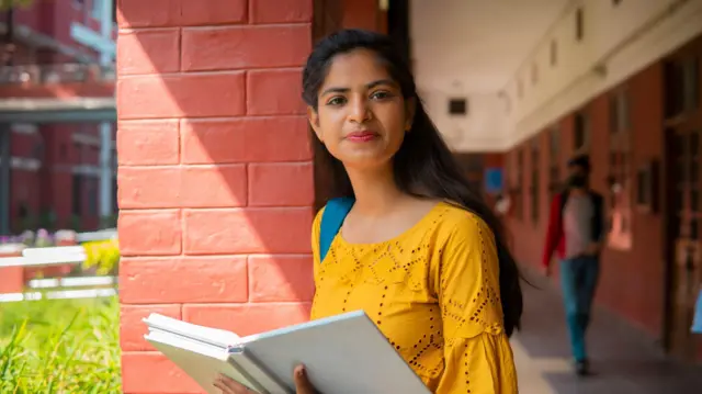 विश्वविद्यालय परीक्षा