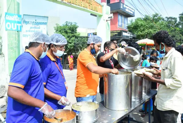 சமூக சேவை அமைப்பு, இலவச உணவு , சென்னை