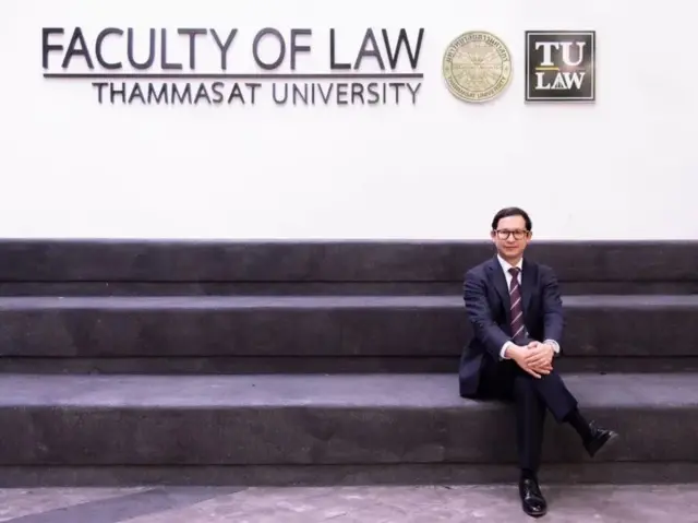 รศ.ดร.มุนินทร์ พงศาปาน 