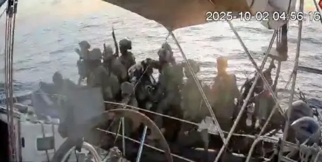 izraelski vojnici na brodovima Globalne Sumud flotile