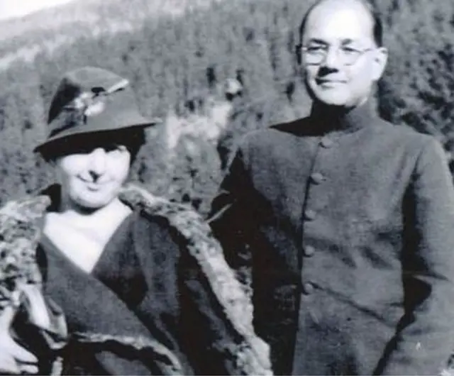 ఎమిలీ షెంకెల్, సుభాష్ చంద్రబోస్