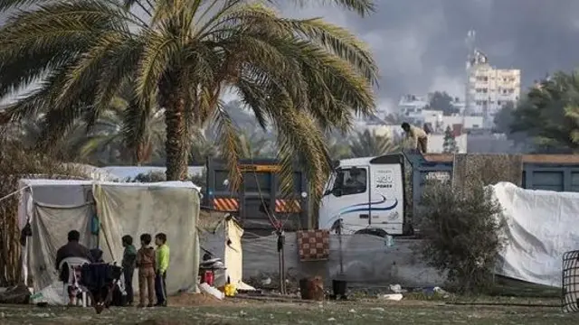  نزح ما لا يقل عن 1.9 مليون شخص في غزة، أو 85 في المئة من السكان، وفقاً للأمم المتحدة