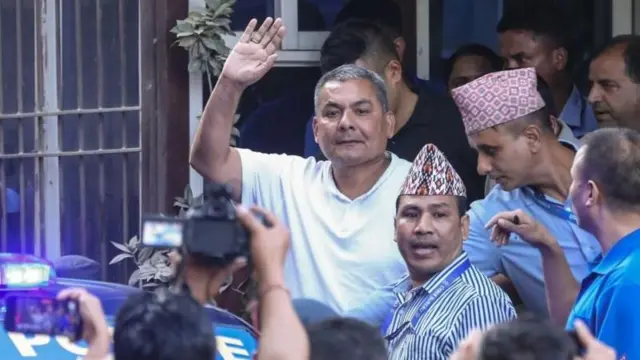 राजेशाही समर्थकांमध्ये दुर्गा प्रसाई