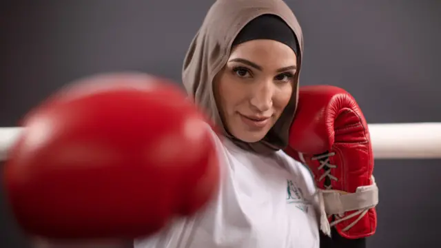 Tina Rahimi, umukinyi wa Australia
