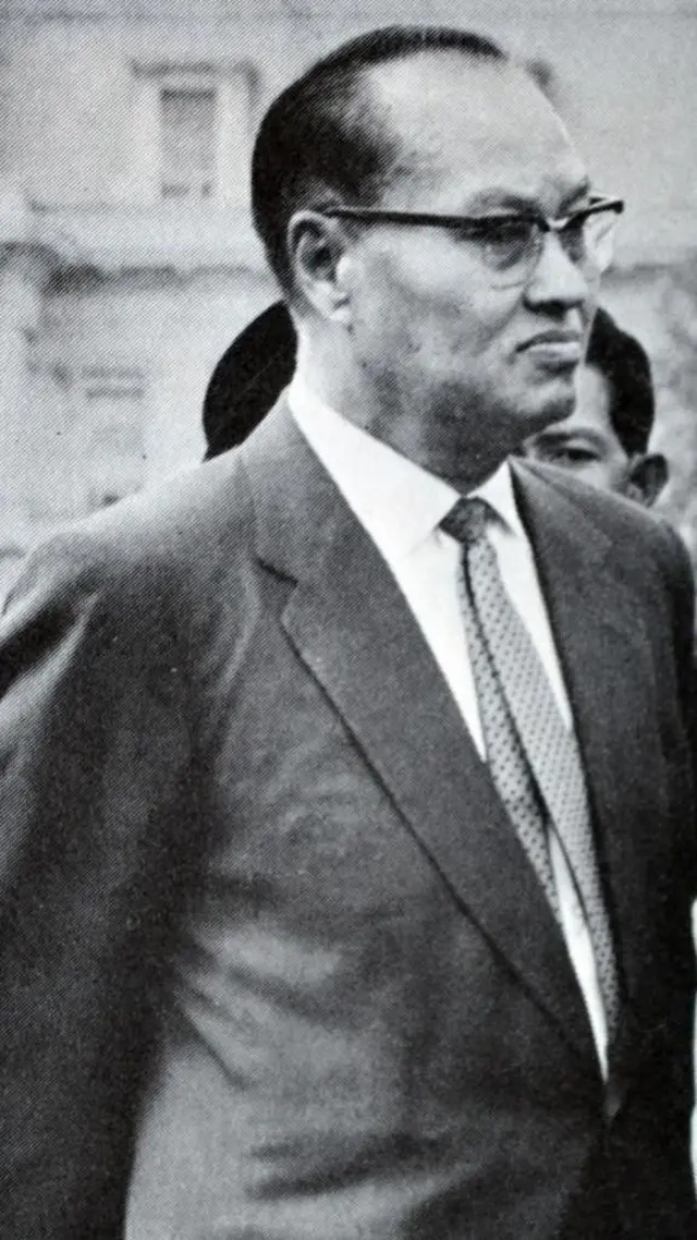 बर्मा के पूर्व तानाशाह.