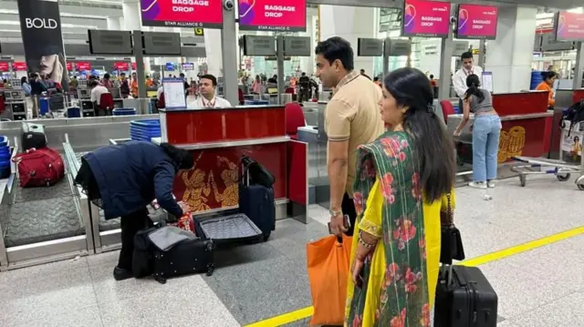 బ్యాగేజీ కౌంటర్