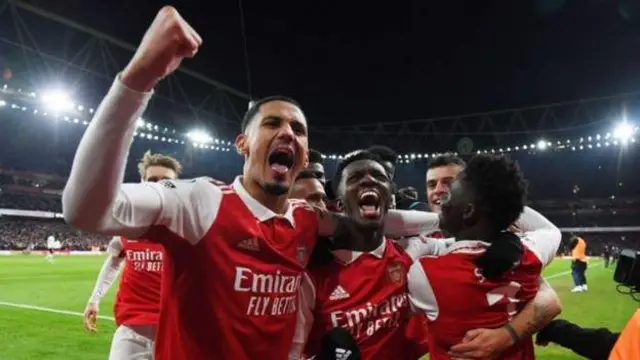 برخلاف تمام پیش بینی‌ها آرسنال تاکنون صدر جدول لیگ برتر را حفظ کرده است