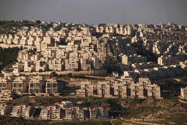 ফিলিস্তিনের অধিকৃত অঞ্চলে ইহুদি বসতি স্থাপন।