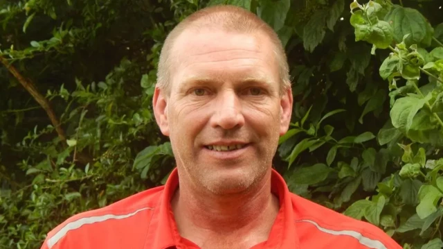 کرس کاؤسلے کو بتایا گیا کہ شاید اس نے نیند میں مکڑی کو نگل لیا تھا۔