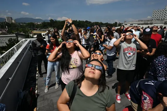 Avistamiento del eclipse en Guatemala