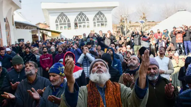 حضرت بل، کشمیر، نریندر مودی