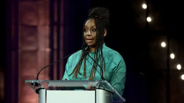 Chimamanda Ngozi Adichie 