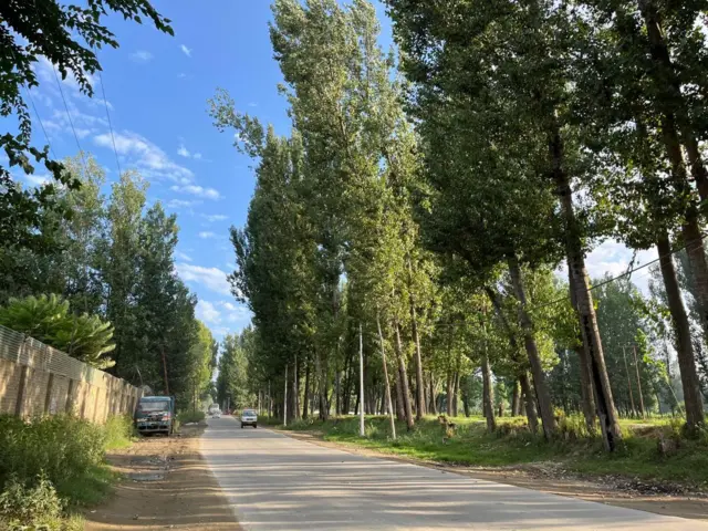 पेंसिल विलेज