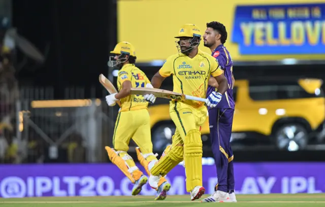 கடந்த போட்டியில் சதமடித்த சாம்சன், இந்தப் போட்டியில் 48 ரன்கள் எடுத்தார்