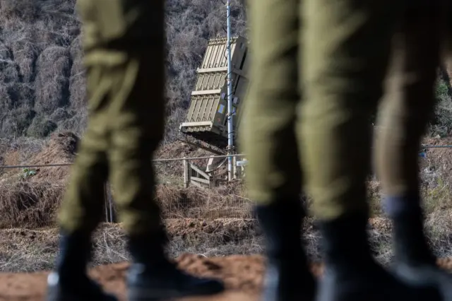 یک پایگاه موشکی گنبد آهنین