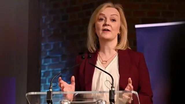 የቀድሞዋ የዩኬ ጠቅላይ ሚኒስትር ሊዝ ትሩስ