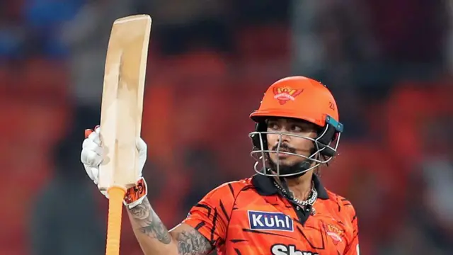 सनराइज़र्स के कप्तान ईशान किशन ने सिर्फ़ 44 गेंदों पर 91 रन बनाए